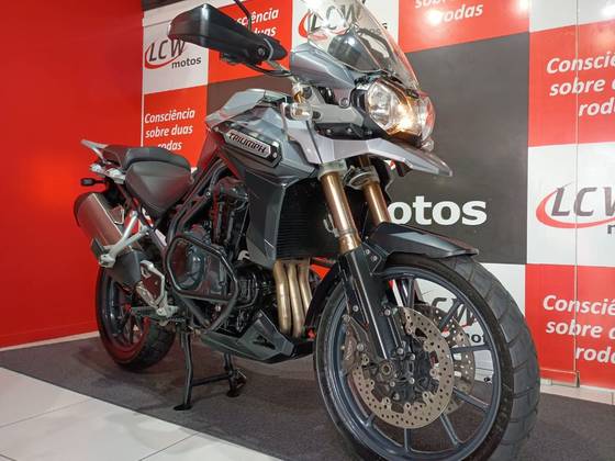 TRIUMPH TIGER EXPLORER 